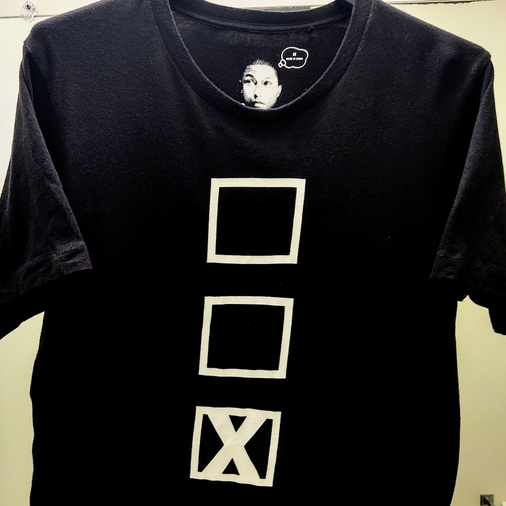 UNIQLO T-shirt By Pharrell / BBC